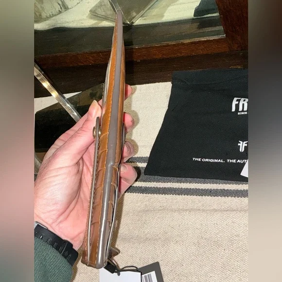 *FLASH SALE* NWT Frye Melissa Leather Snap Card Wallet Cognac Brown Retail $98 - Picture 6 of 12